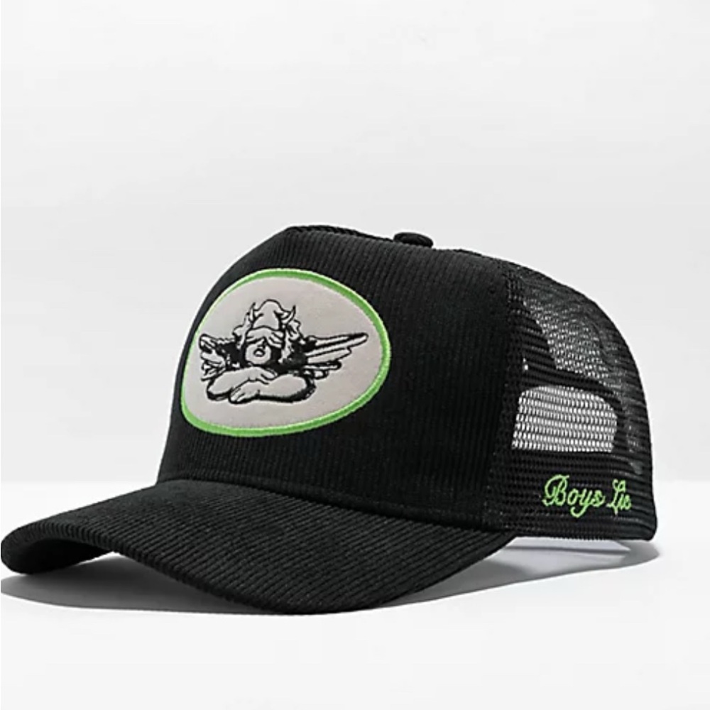 trucker hat